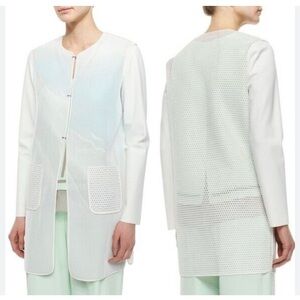 Tahari  Melody Resort Coat  Size Medium